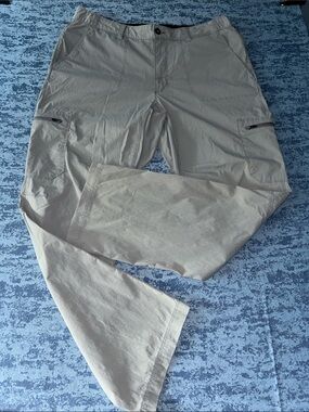 Tilley Men's Cargo Pants in Light Beige - Casual Utility Style 38x30